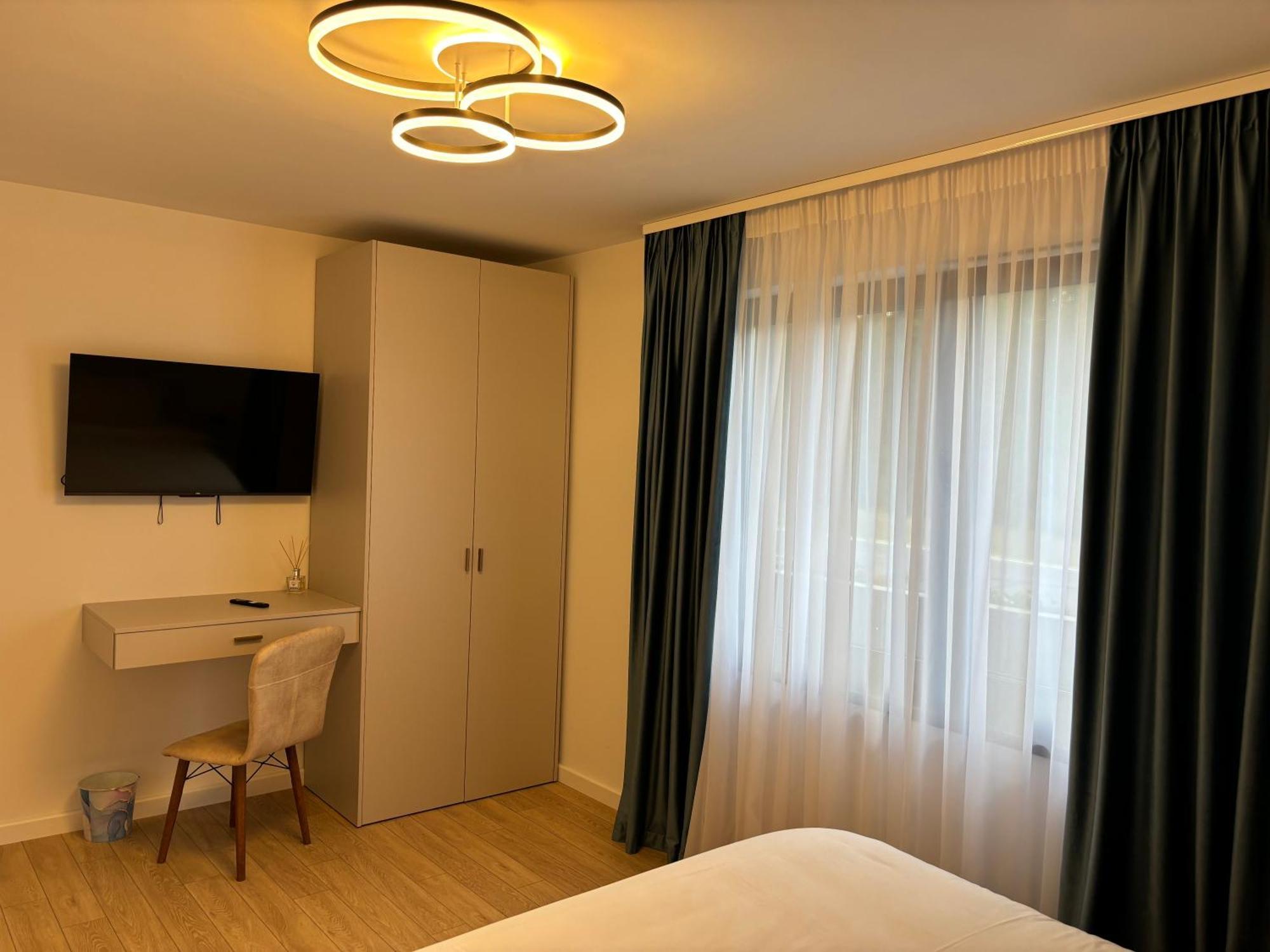 Albert Residence Aparthotel Grand Chalet With Free Spa Access To Alpin Resort Poiana Brasov Exterior photo